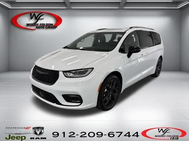 2026 Chrysler Pacifica Limited for sale in Baxley, GA