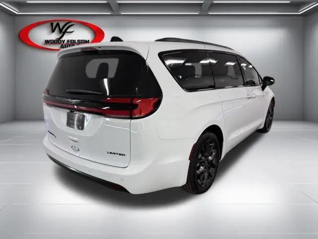 2026 Chrysler Pacifica Limited