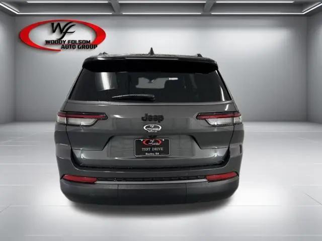 2026 Jeep Grand Cherokee L Altitude 4x2