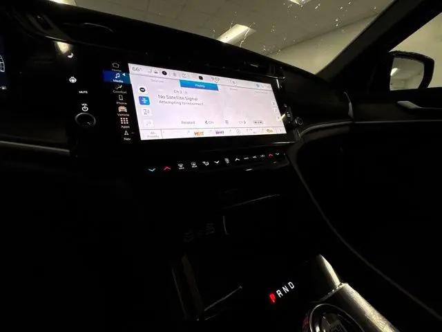 2026 Jeep Grand Cherokee L Altitude 4x2