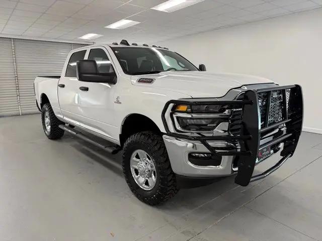 2026 Ram 2500 Tradesman Crew Cab 4x4 6'4" Box