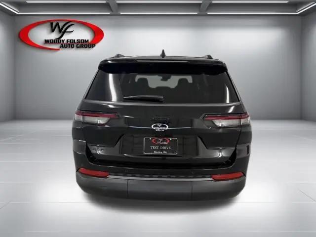 2026 Jeep Grand Cherokee L Altitude 4x4