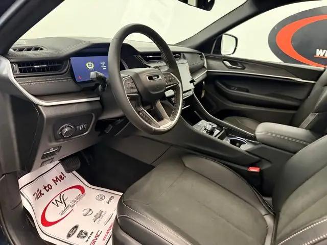 2026 Jeep Grand Cherokee L Altitude 4x4