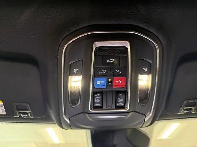 2026 Jeep Grand Cherokee L Altitude 4x4