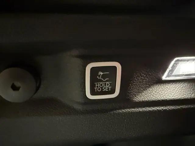 2026 Jeep Grand Cherokee L Altitude 4x2