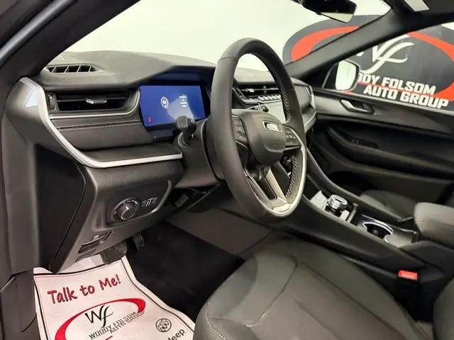 2026 Jeep Grand Cherokee L Altitude 4x2
