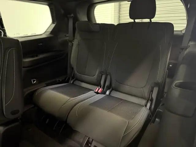 2026 Jeep Grand Cherokee L Altitude 4x2