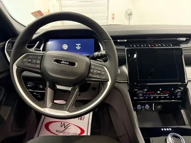 2026 Jeep Grand Cherokee L Altitude 4x2