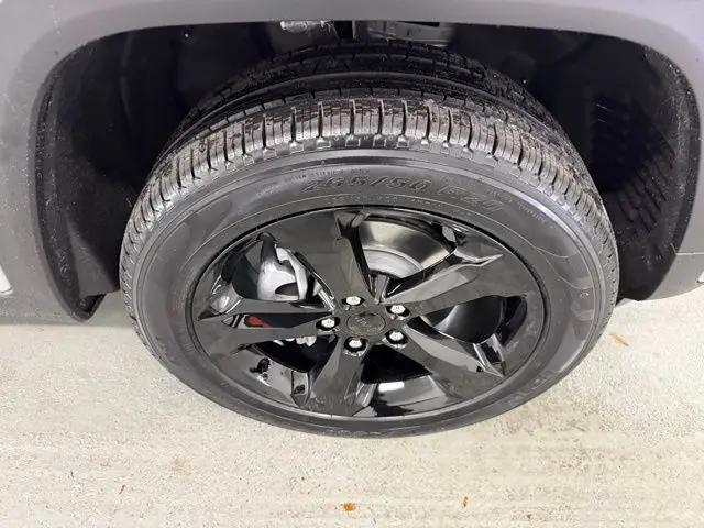 2026 Jeep Grand Cherokee Limited 4x2