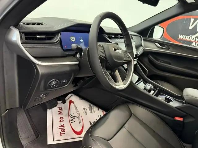 2026 Jeep Grand Cherokee Limited 4x2