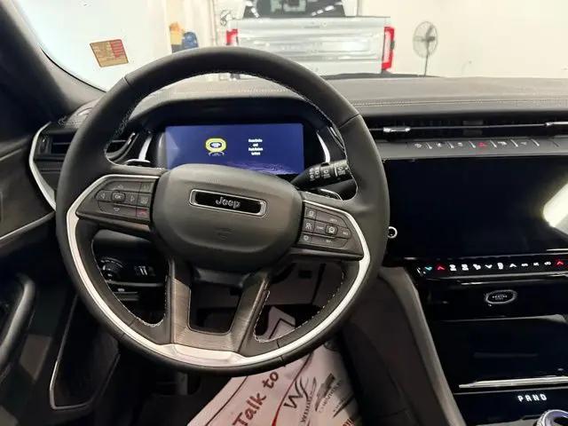 2026 Jeep Grand Cherokee Limited 4x2