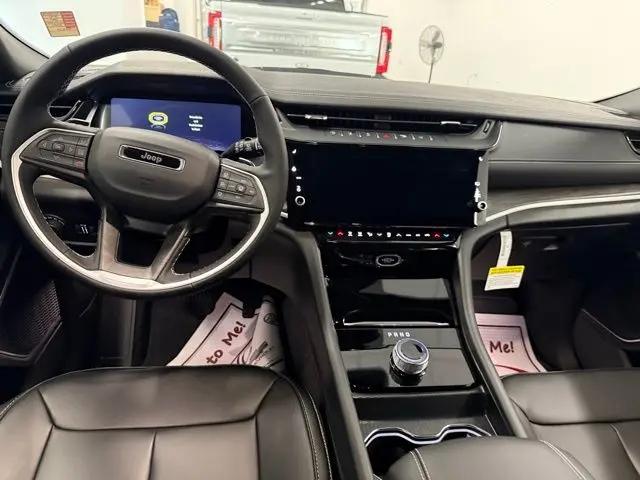 2026 Jeep Grand Cherokee Limited 4x2