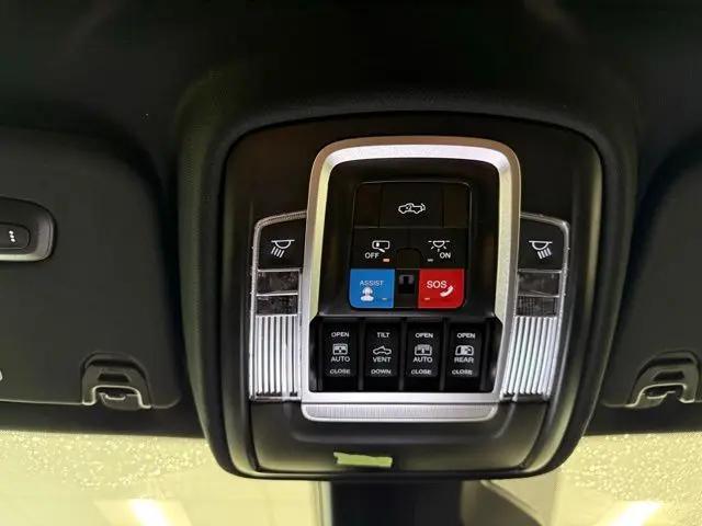 2026 Ram 1500 RHO Crew Cab 4x4 5'7" Box