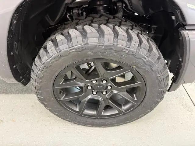 2026 Ram 1500 Laramie Crew Cab 4x4 5'7" Box