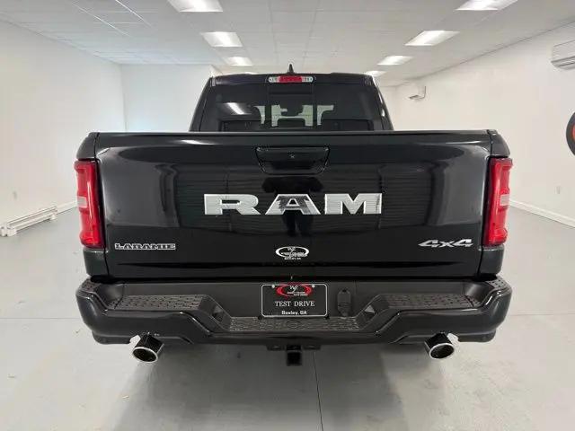 2026 Ram 1500 Laramie Crew Cab 4x4 5'7" Box