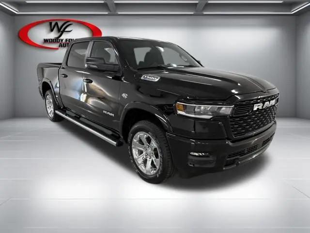 2026 Ram 1500 Big Horn Crew Cab 4x4 5'7" Box