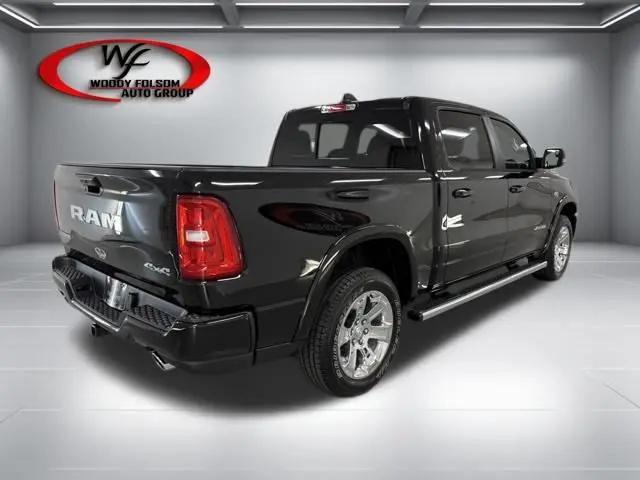 2026 Ram 1500 Big Horn Crew Cab 4x4 5'7" Box