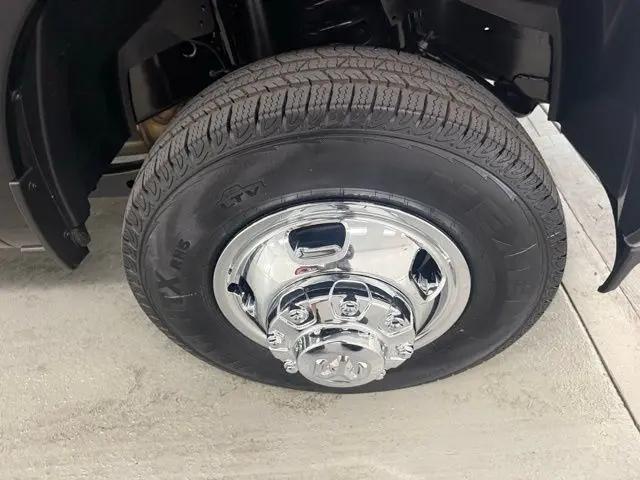 2026 Ram 3500 Tradesman/Big Horn