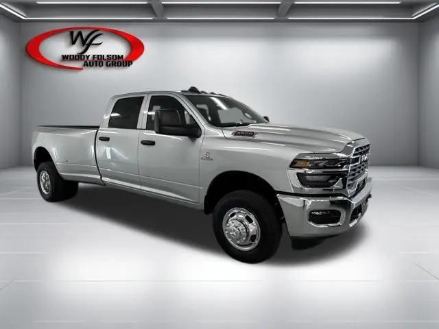 2026 Ram 3500 Tradesman Crew Cab 4x4 8' Box