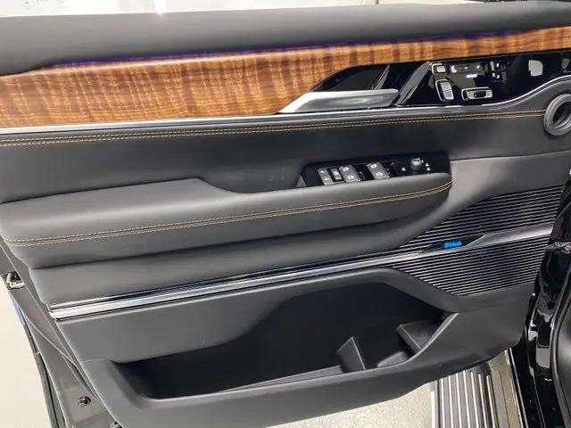2024 Jeep Grand Wagoneer Series III 4x4