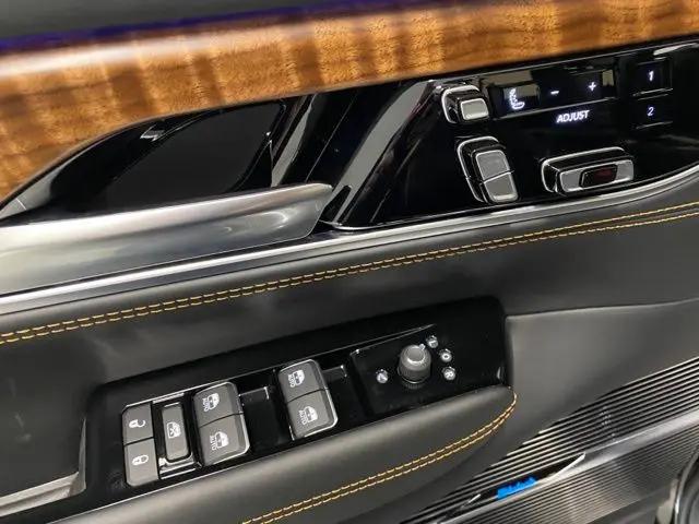 2024 Jeep Grand Wagoneer Series III 4x4
