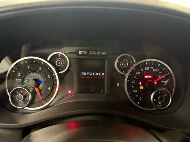 2026 Ram 3500 Tradesman/Big Horn