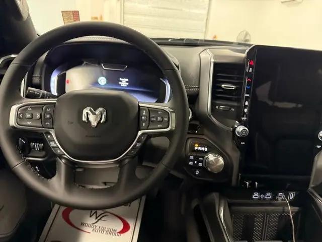 2026 Ram 1500 Laramie Crew Cab 4x4 5'7" Box