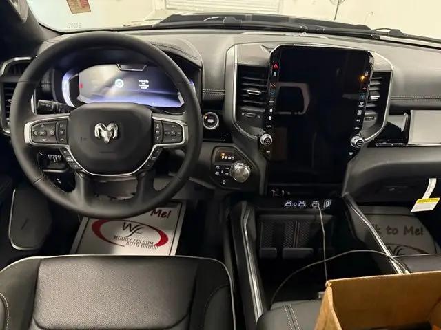 2026 Ram 1500 Laramie Crew Cab 4x4 5'7" Box