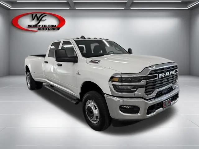 2026 Ram 3500 Tradesman Crew Cab 4x4 8' Box