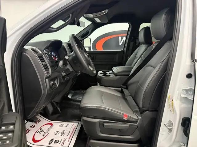 2026 Ram 3500 Tradesman Crew Cab 4x4 8' Box