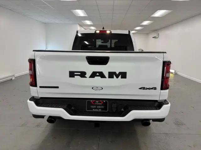 2026 Ram 1500 Big Horn Crew Cab 4x4 5'7" Box