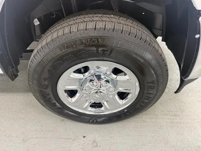 2026 Ram 2500 Tradesman Crew Cab 4x4 6'4" Box