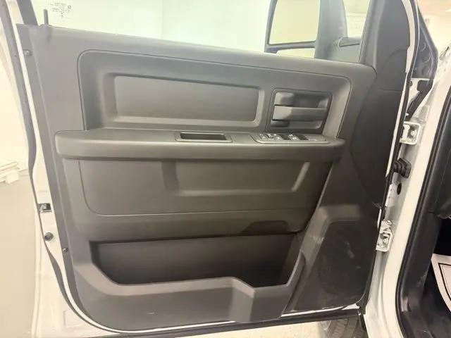 2026 Ram 2500 Tradesman Crew Cab 4x4 6'4" Box