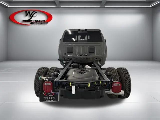 2026 Ram 3500 Tradesman/Big Horn