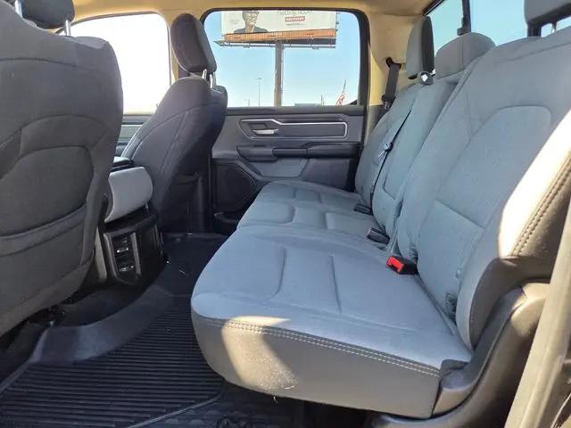 2019 Ram 1500 Big Horn/Lone Star Crew Cab 4x2 5'7" Box