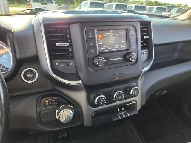2019 Ram 1500 Big Horn/Lone Star Crew Cab 4x2 5'7" Box