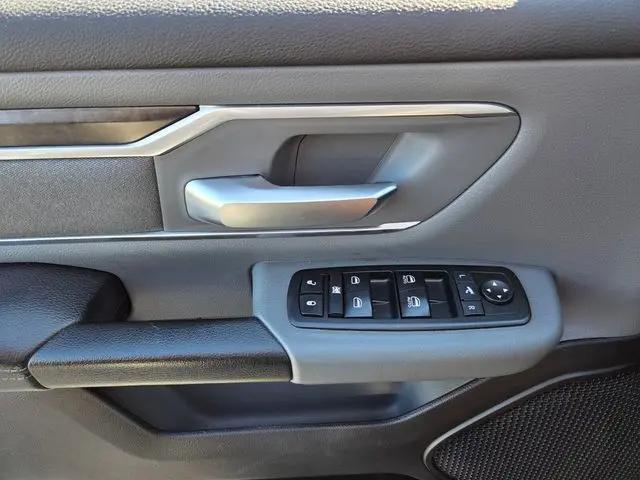 2019 Ram 1500 Big Horn/Lone Star Crew Cab 4x2 5'7" Box