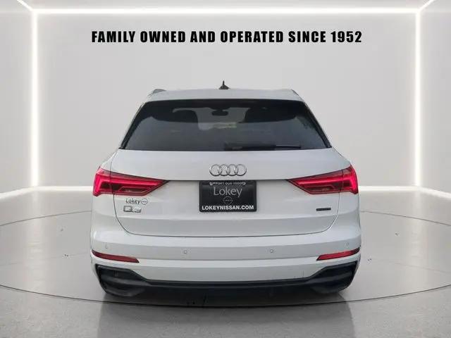 2025 Audi Q3 Premium 45 TFSI S line quattro Tiptronic