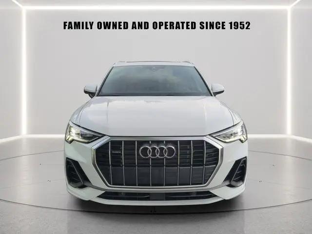2025 Audi Q3 Premium 45 TFSI S line quattro Tiptronic