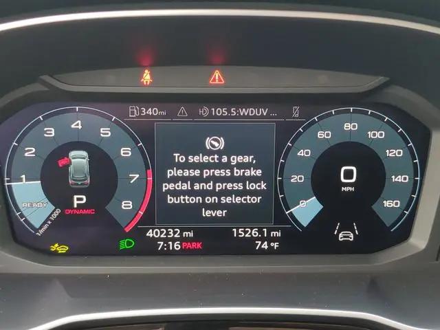 2025 Audi Q3 Premium 45 TFSI S line quattro Tiptronic