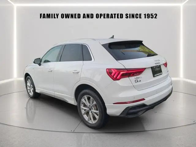 2025 Audi Q3 Premium 45 TFSI S line quattro Tiptronic