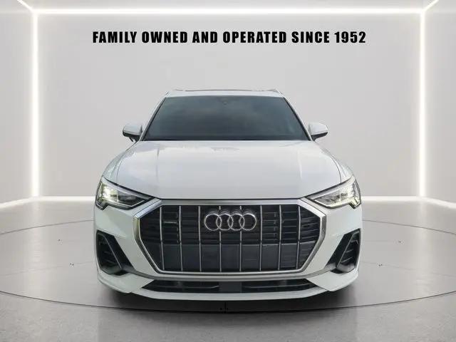 2025 Audi Q3 Premium 45 TFSI S line quattro Tiptronic