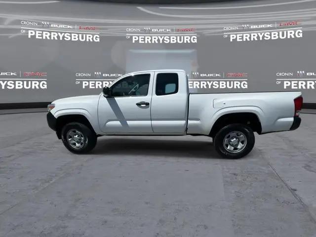 2016 Toyota Tacoma SR