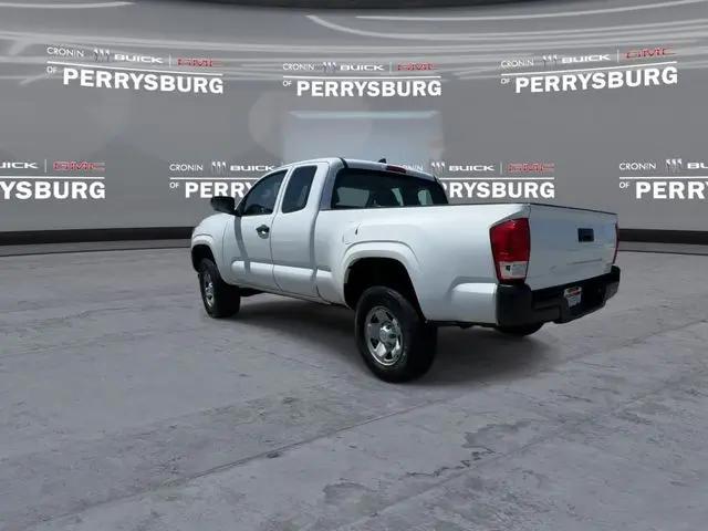 2016 Toyota Tacoma SR