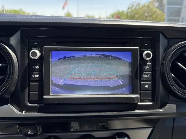 2016 Toyota Tacoma SR