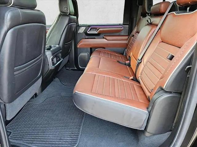 2025 GMC Sierra 2500HD 4WD Crew Cab Standard Bed Denali Ultimate