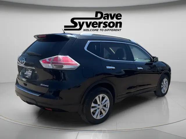 2015 Nissan Rogue SV