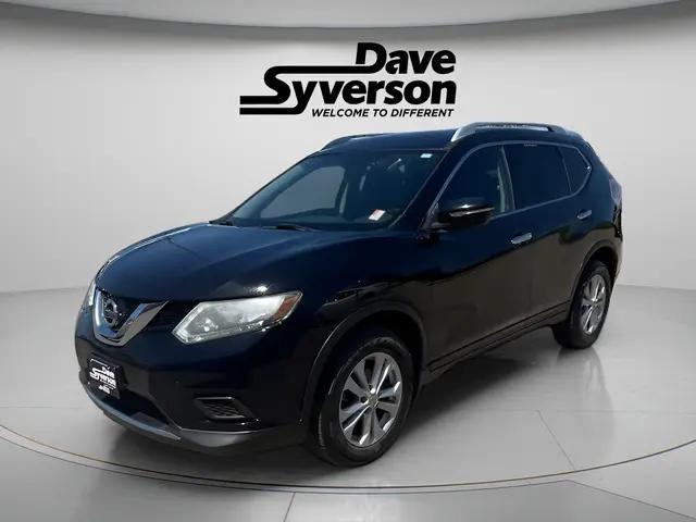 2015 Nissan Rogue SV for sale in Albert Lea, MN