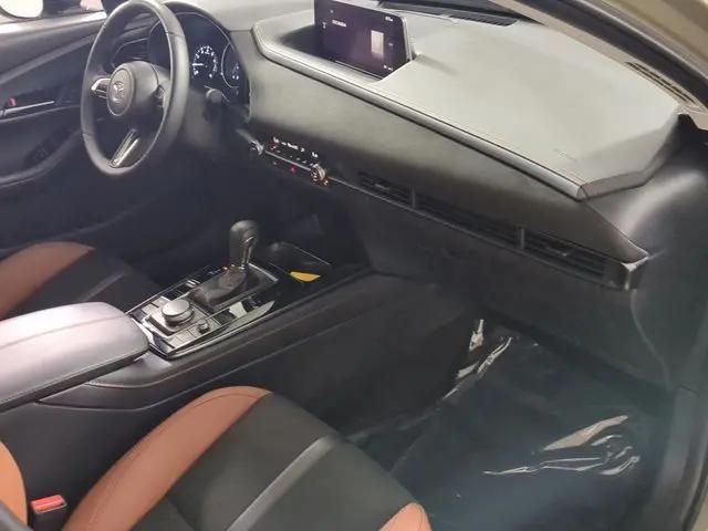 2025 Mazda CX-30 2.5 Carbon Turbo