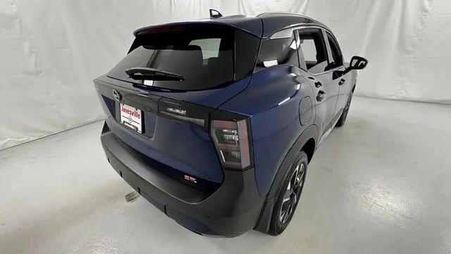2025 Nissan Kicks SR FWD